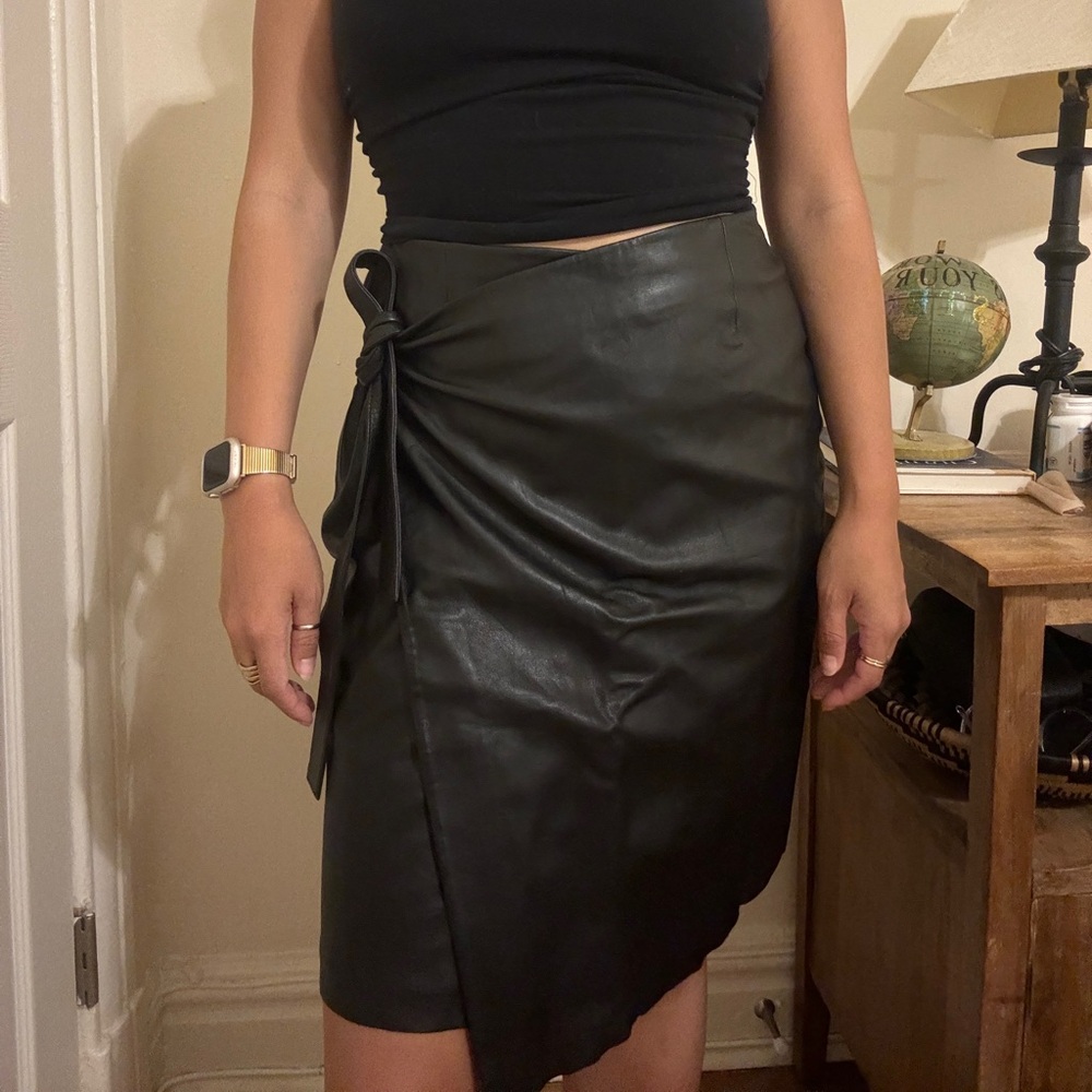 Genuine leather knee length Vila skirt
